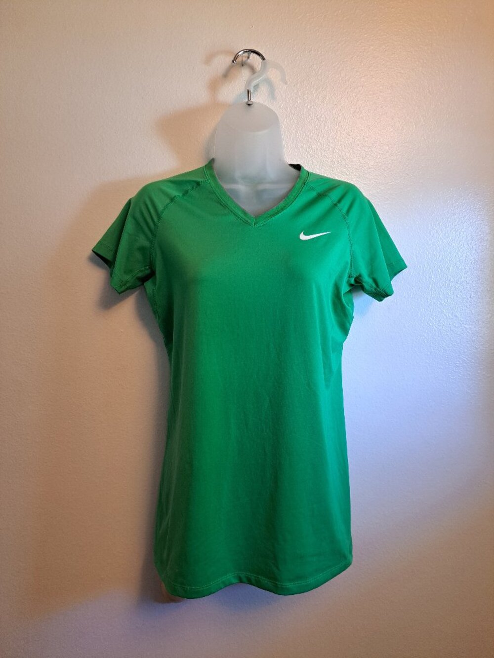 Nike Pro Combat Dri-Fit Green/White V-neck Short Sleeve Fitted Running T-shirt